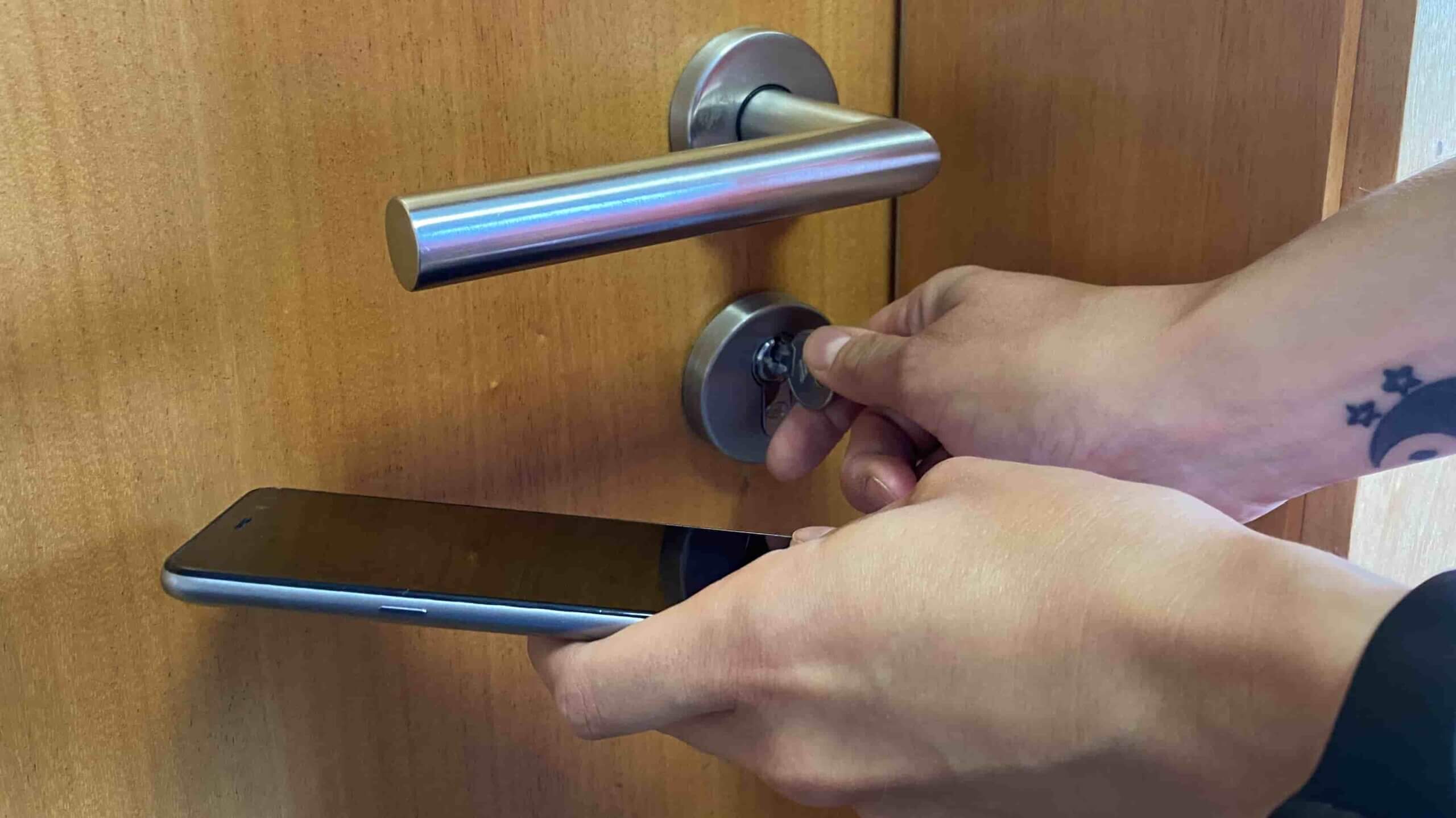netsegura_abrir_porta_hacking_chave_KeiSpy